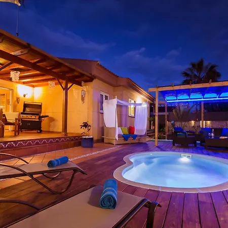 Strandnahes Hibiscus Mit Privatem Pool Σπίτι διακοπών